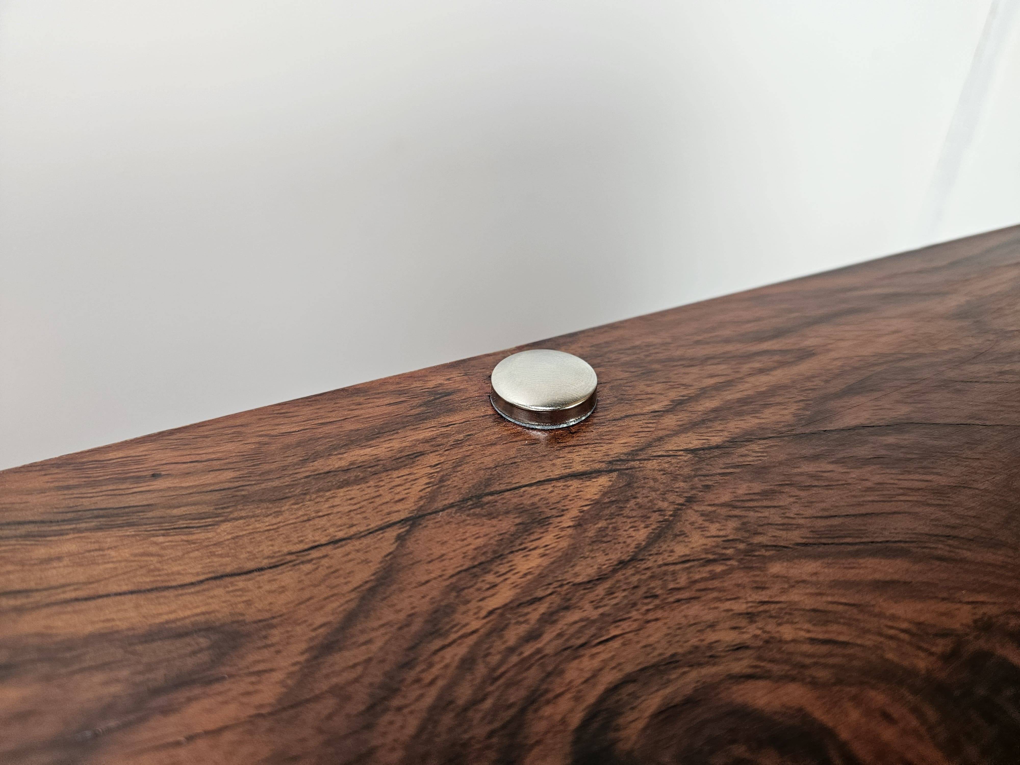 Art Deco sideboard in root walnut and fog with an aluminium base, 1940.