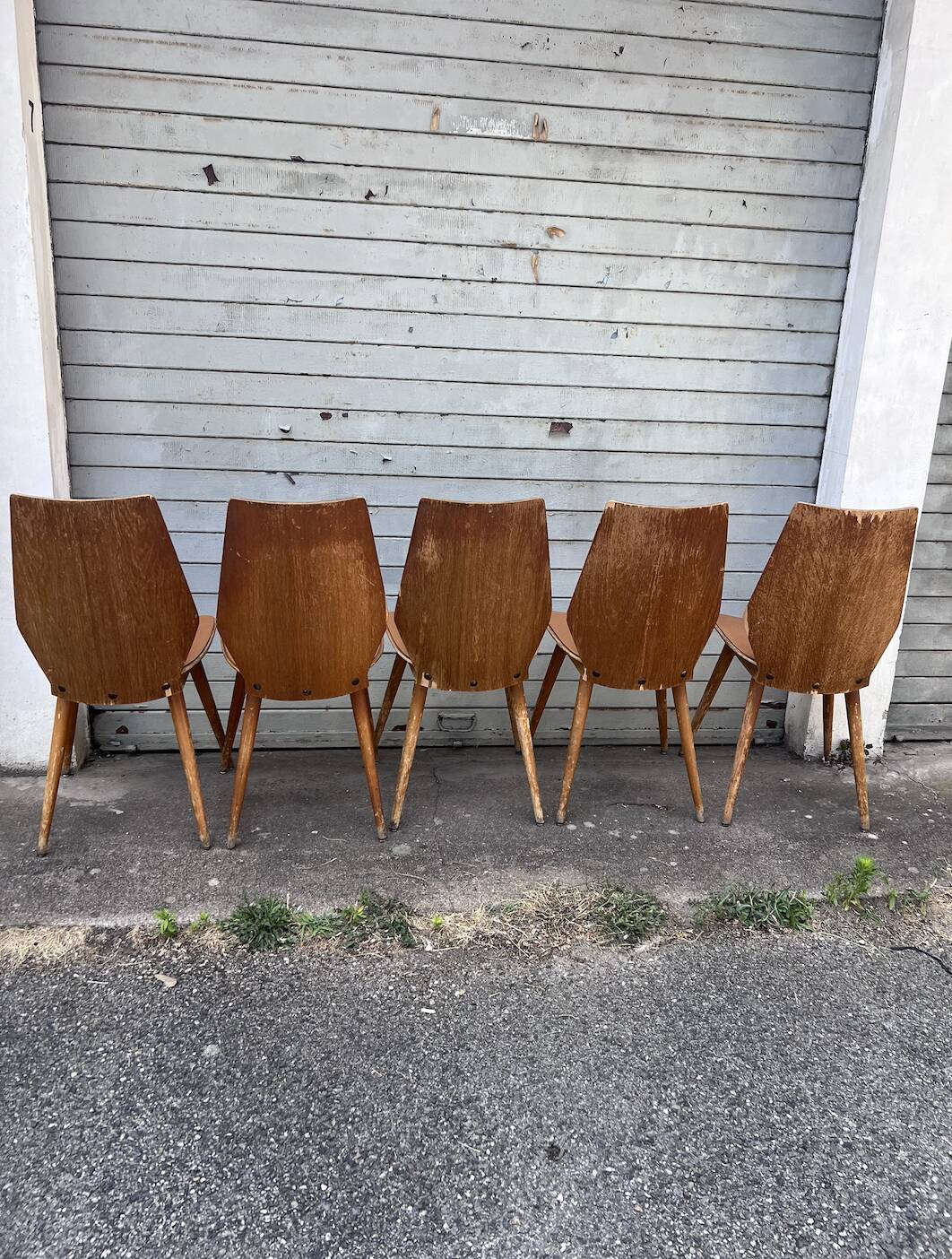 (Lot) 5 chaises vintage bois attribuées à Baumann (à restaurer)