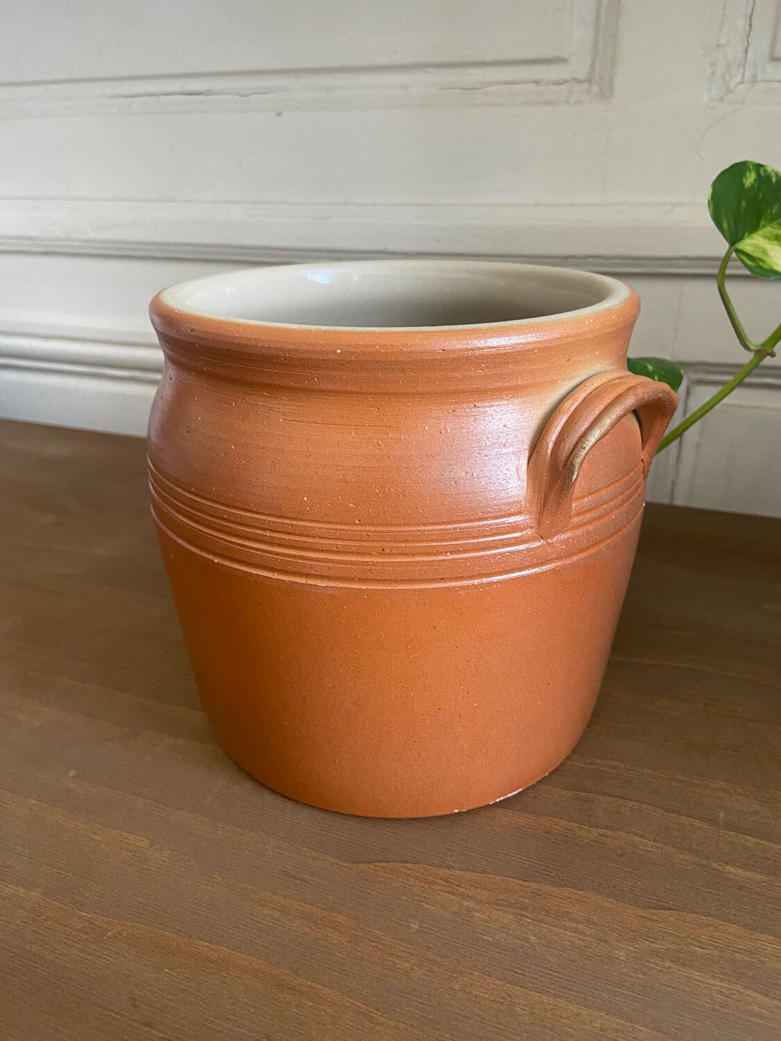 Pot à graisse en grès