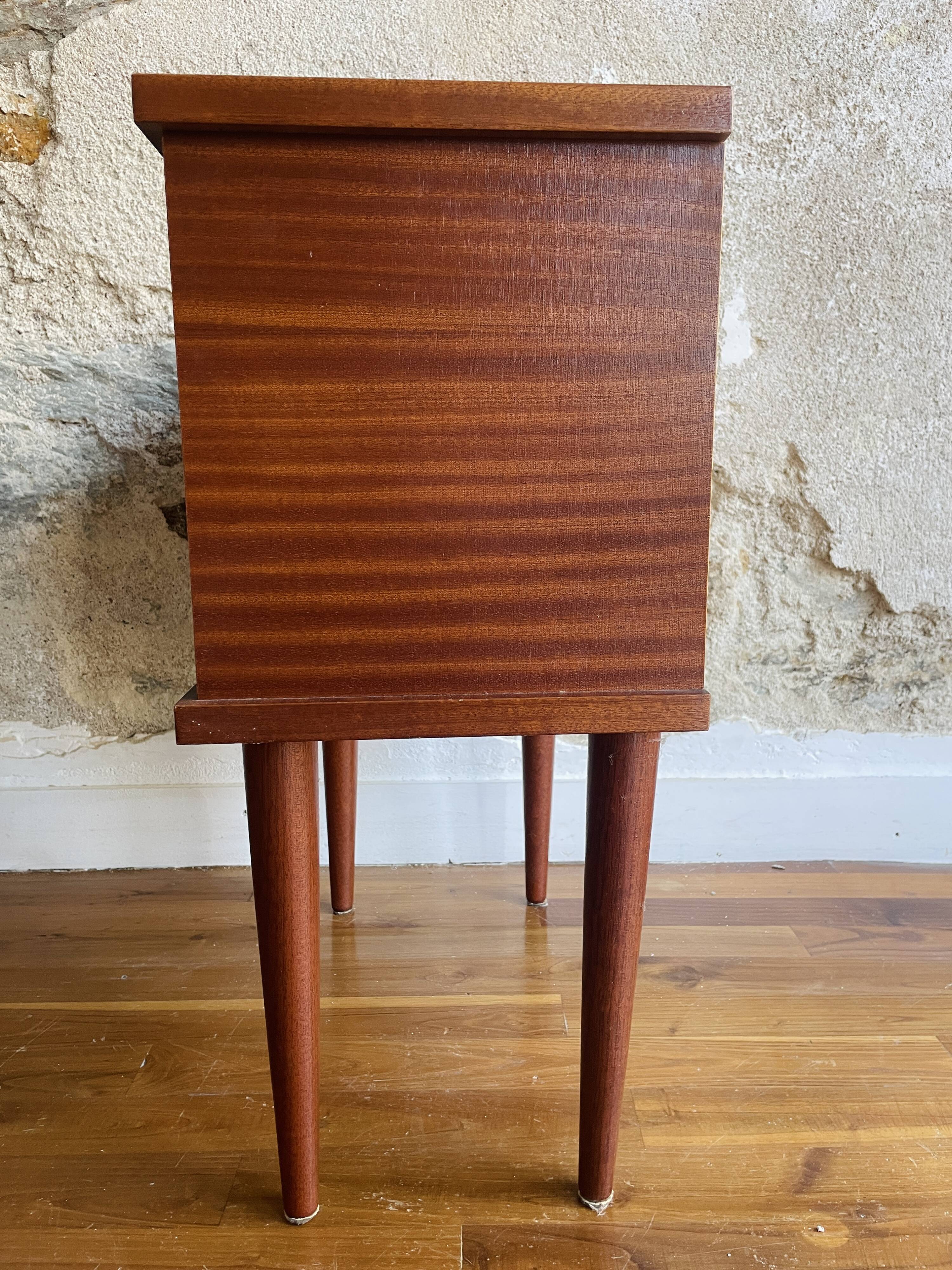 Table de chevet vintage