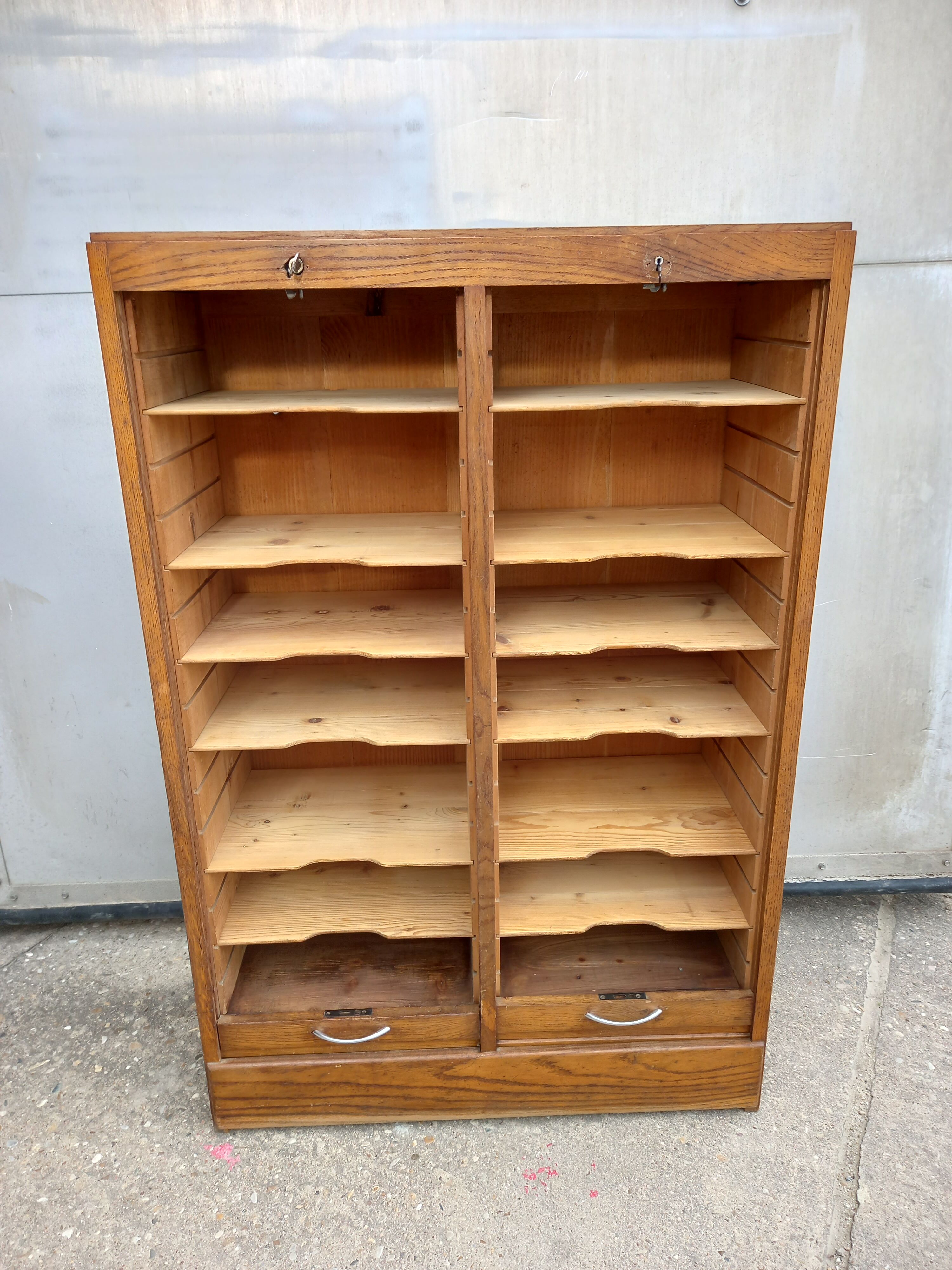 Cabinet binder double curtain 50s