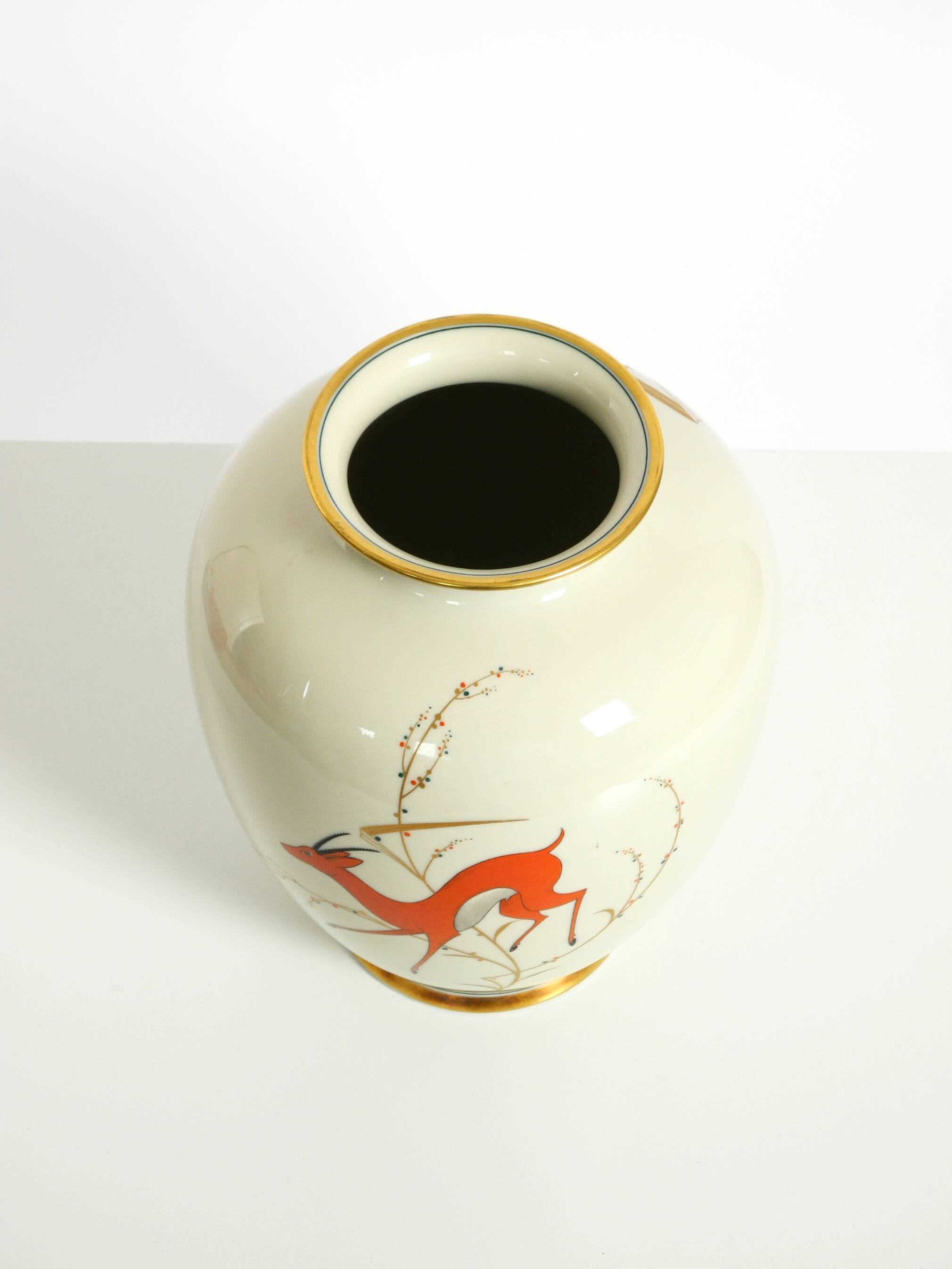 40s porcelain vase with handpainted wildlife motifs from PMR Bavaria Jaeger