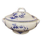 Large vegetable dish in Tournai porcelain, Boch Frères, fly decoration