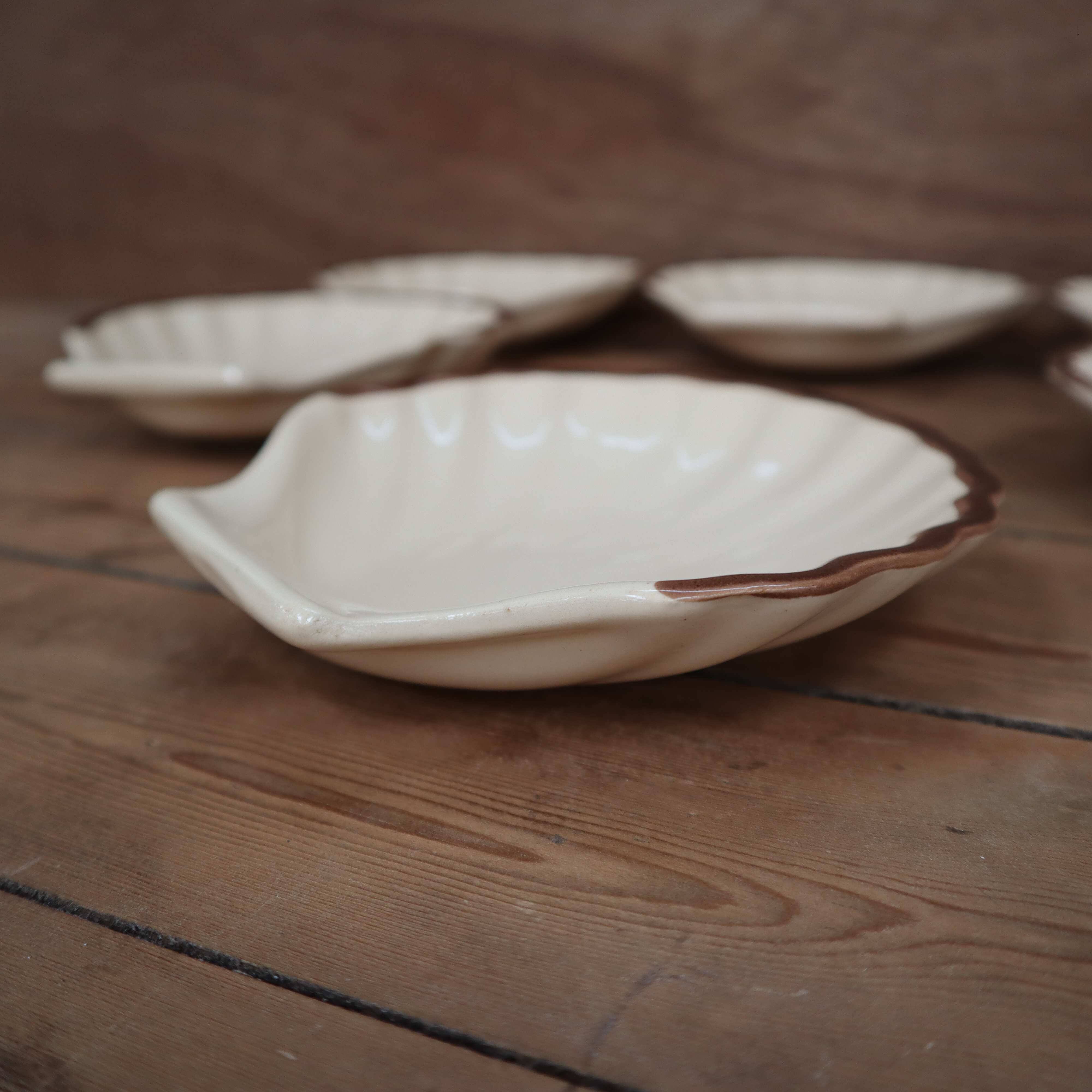 6 Emile Henry ceramic shell bowls