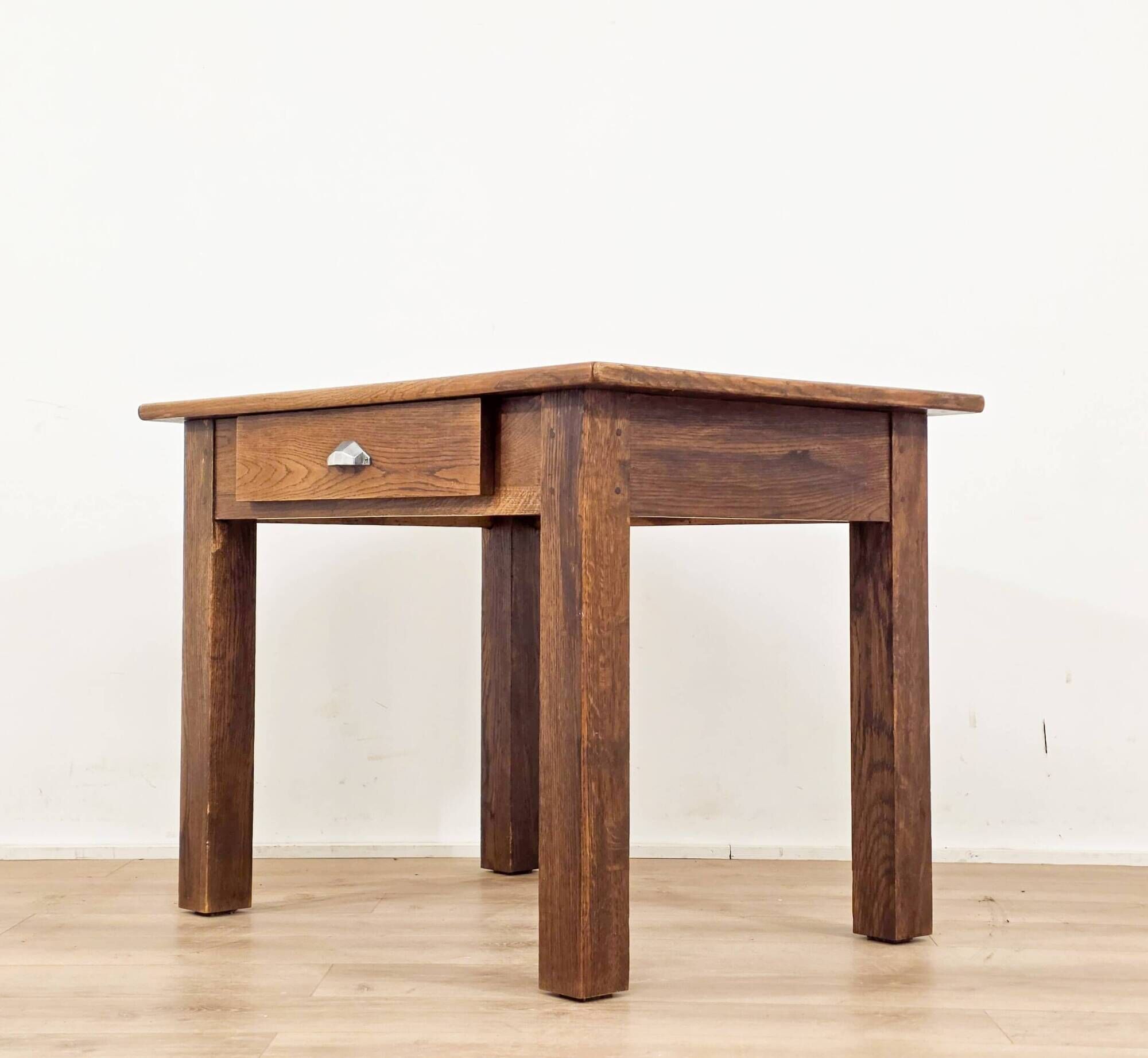 Bureau ancien en chêne massif – Années 1940