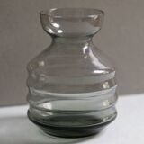 Soliflore and smoked glass vase