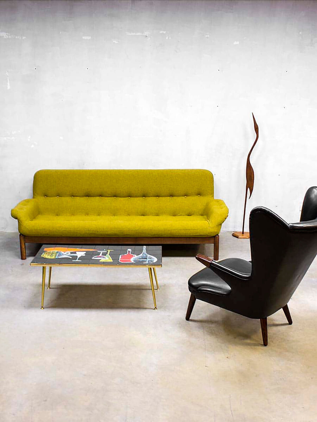 Danish midcentury design sofa ‘mellow yellow’