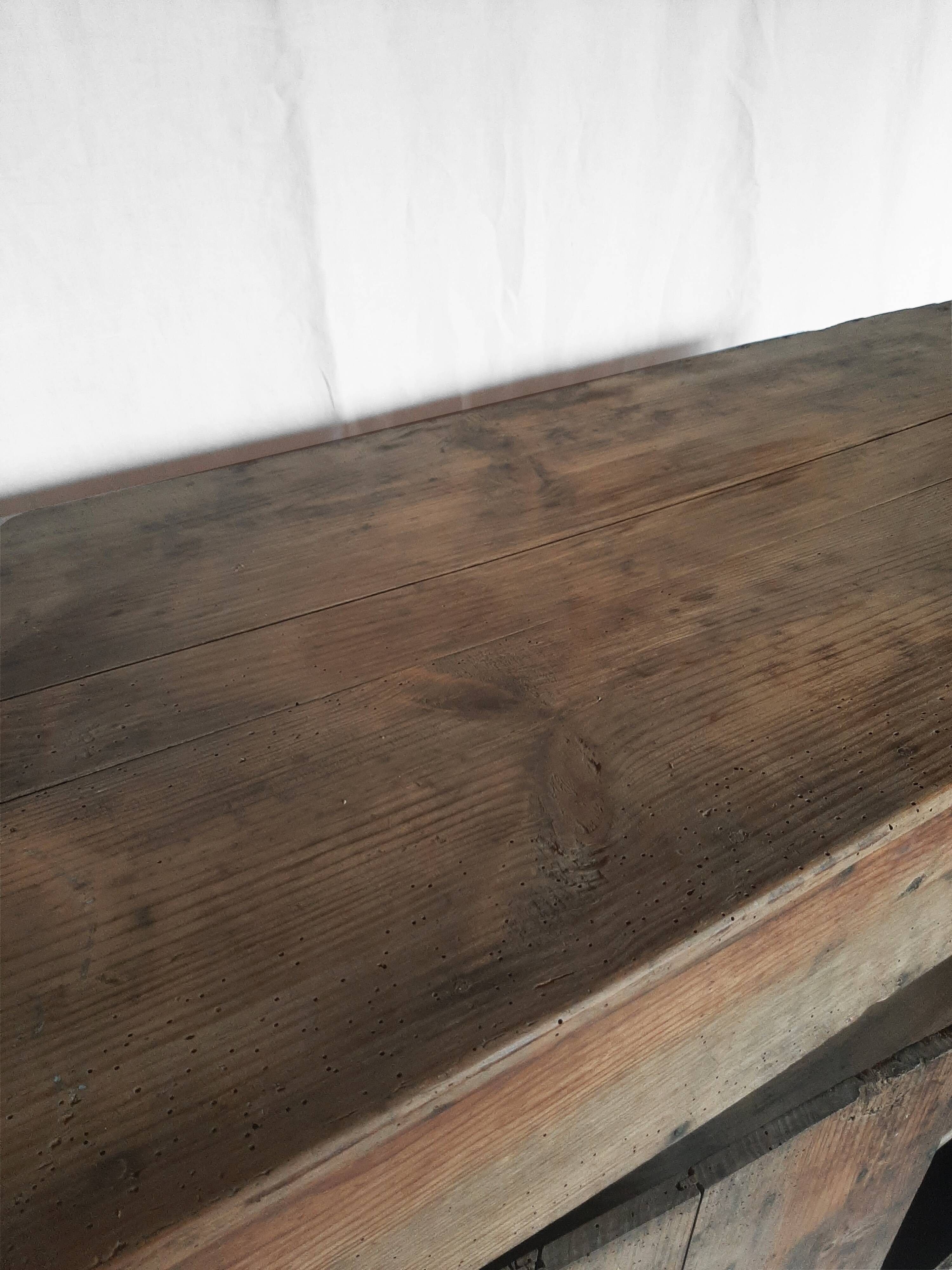 Parisian raw wood buffet