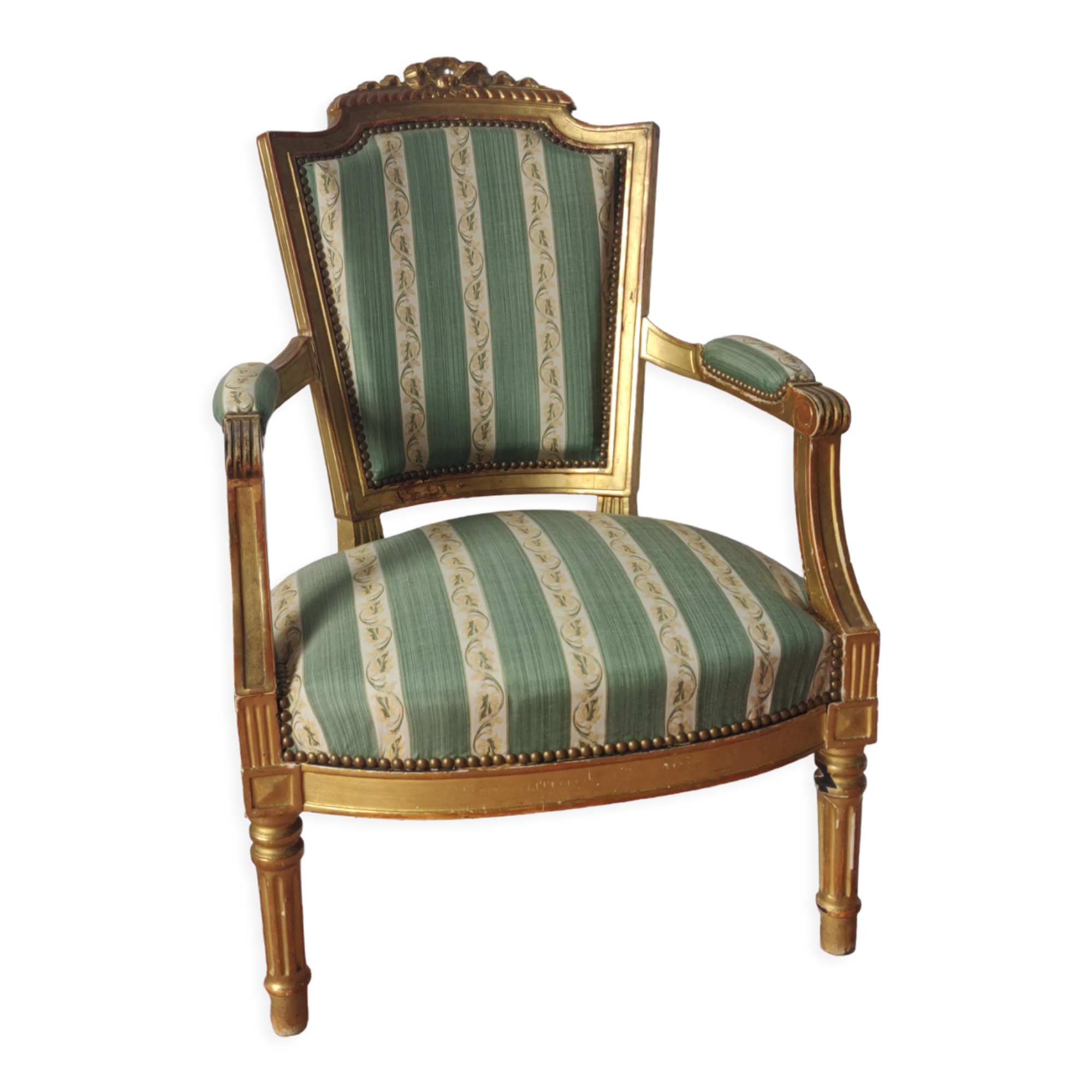 Fauteuil à la reine style Louis XVl bois doré XlXe siècle
