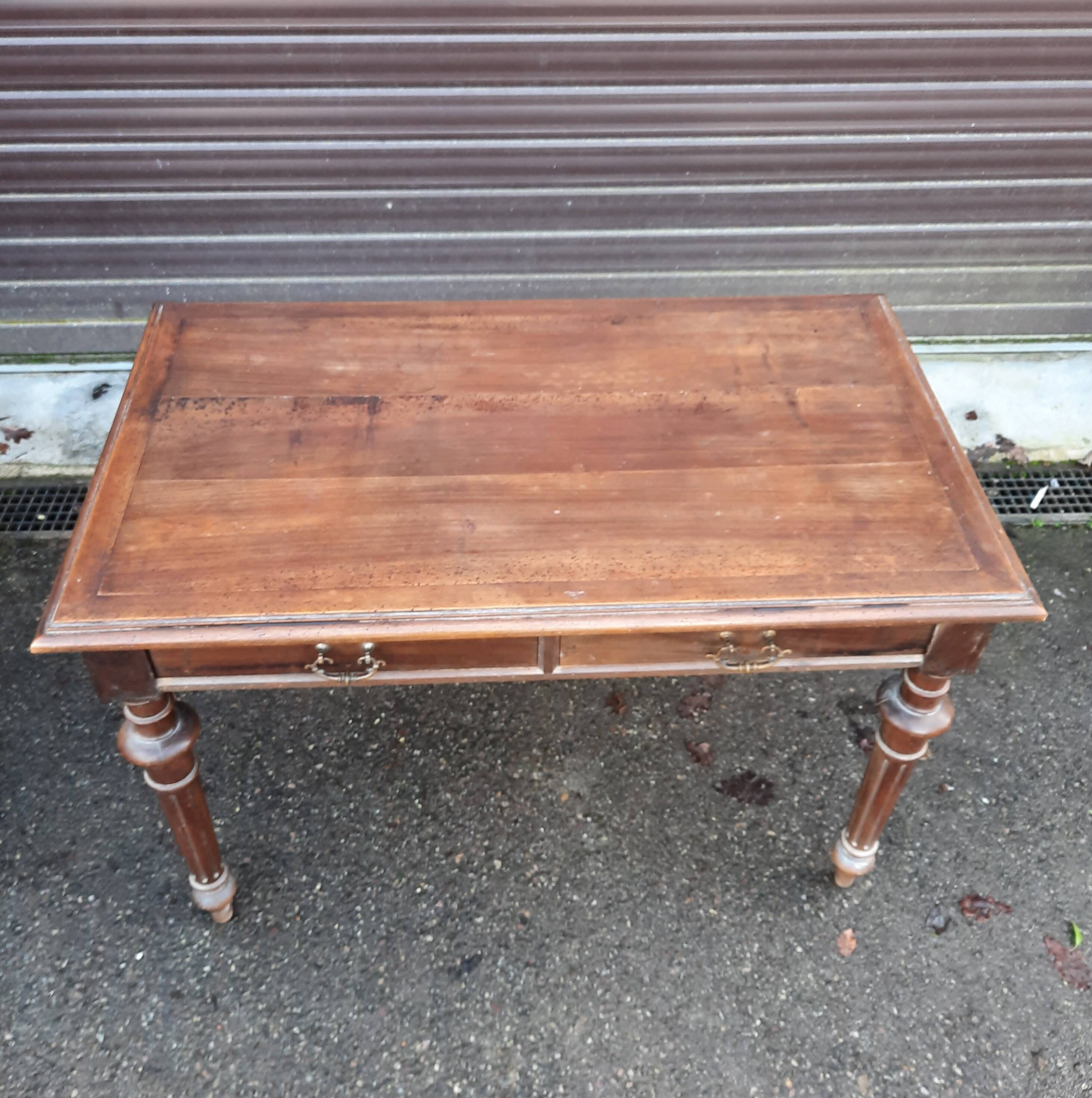 Solid walnut flat desk