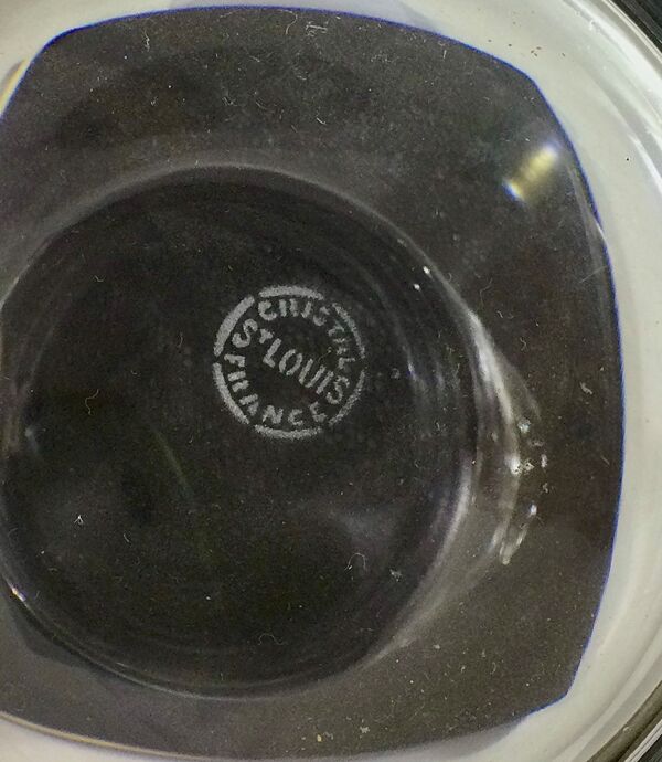 Broc en cristal Saint Louis modèle Médoc