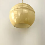Pale yellow opaline ball suspension