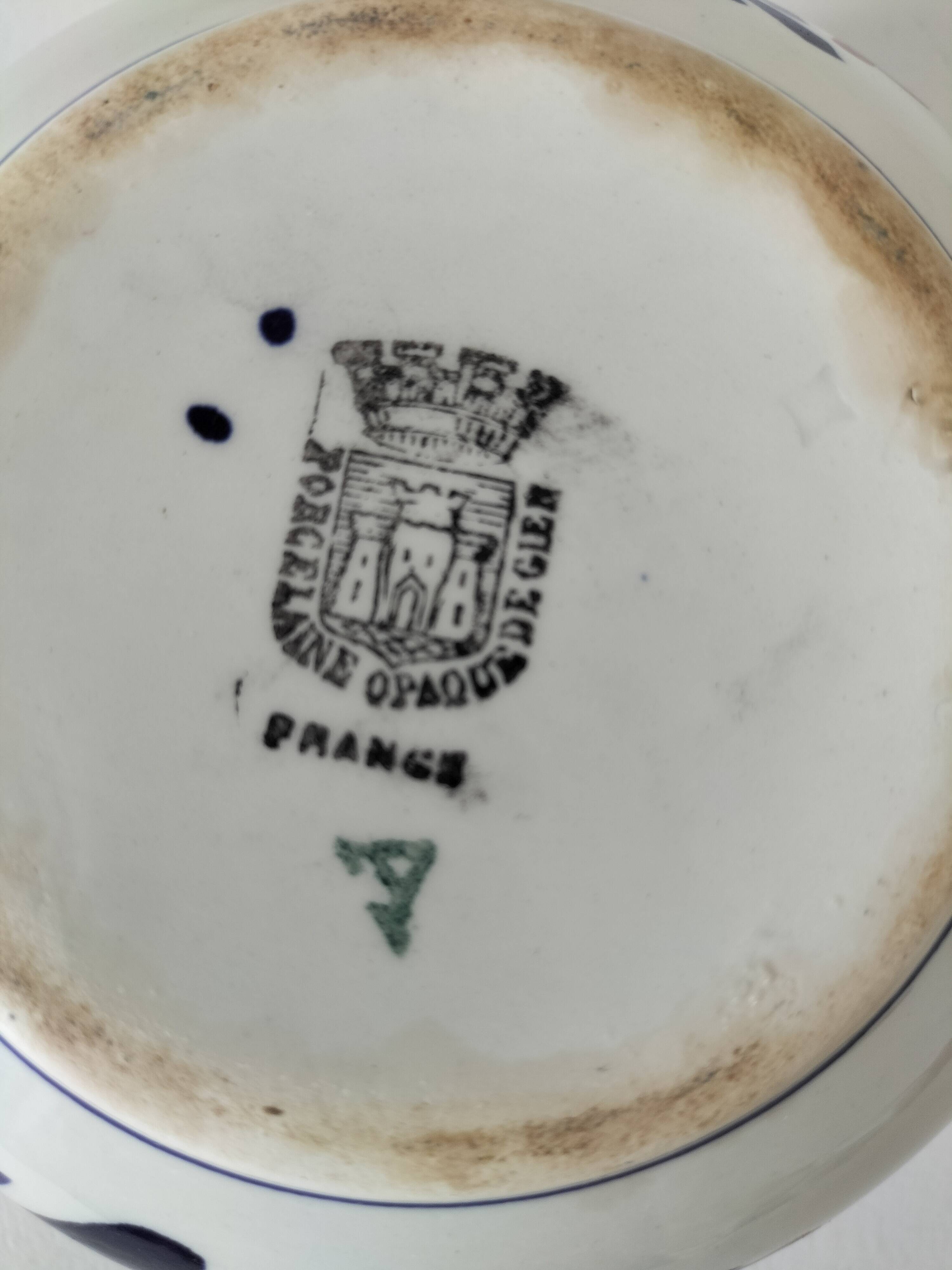 Antique Gien gravy boat – red & blue floral decoration – opaque porcelain