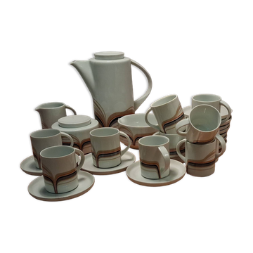 Vintage café service