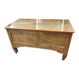 Maie, coffre en bois