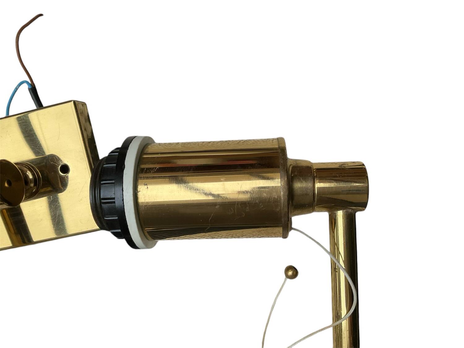 Articulated wall lights