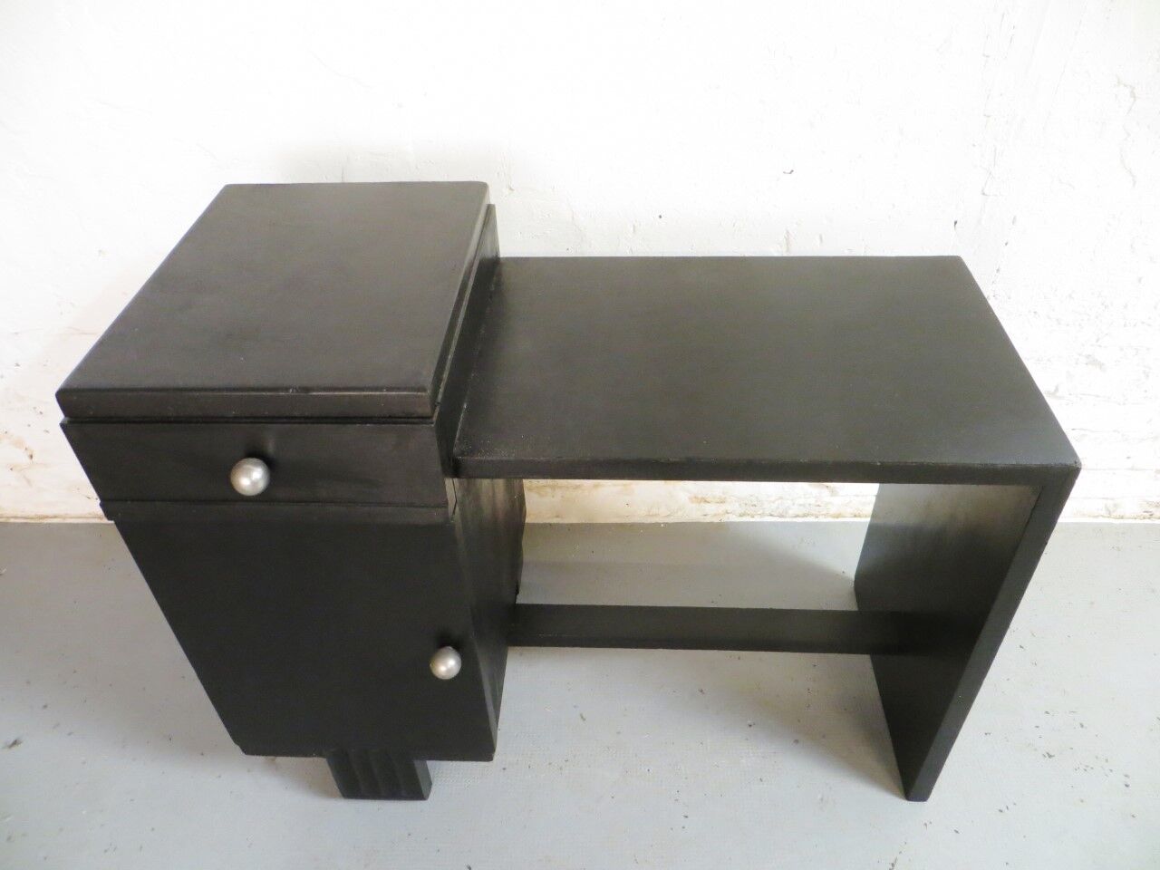 Modernist dressing table 1940s