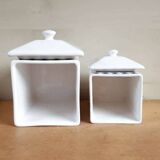Blue and white flour and sugar food boxes