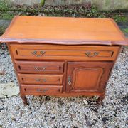 Commode en merisier massif Louis XV