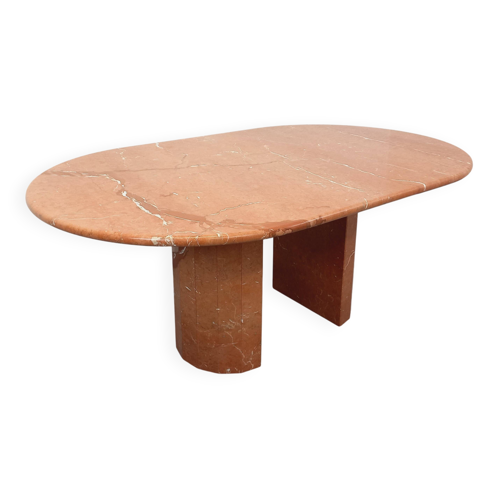 Vintage oval dining table in pink marble from the 70s 80s.