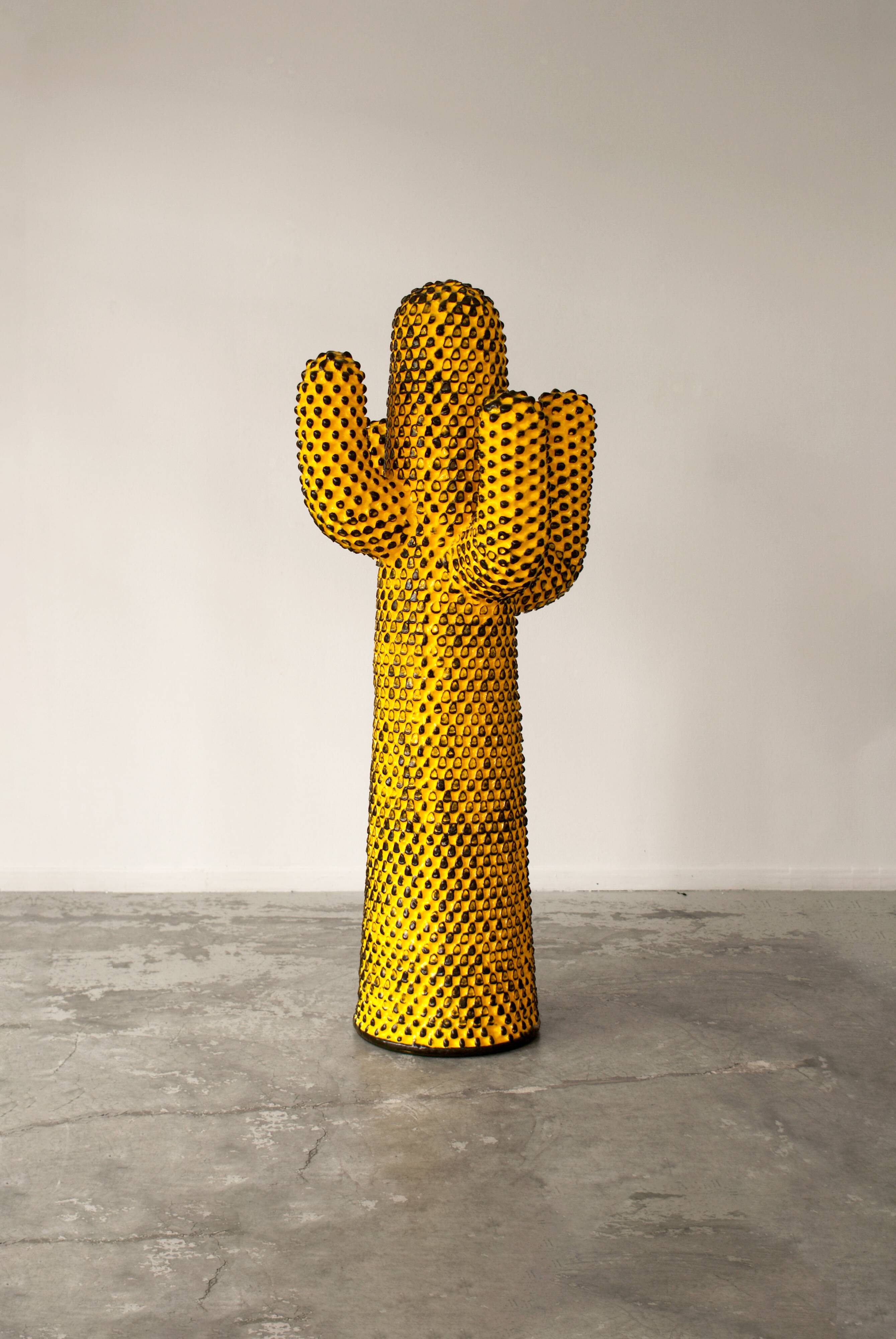 Porte manteau sculpture Cactus de Drocco & Mello - Gufram