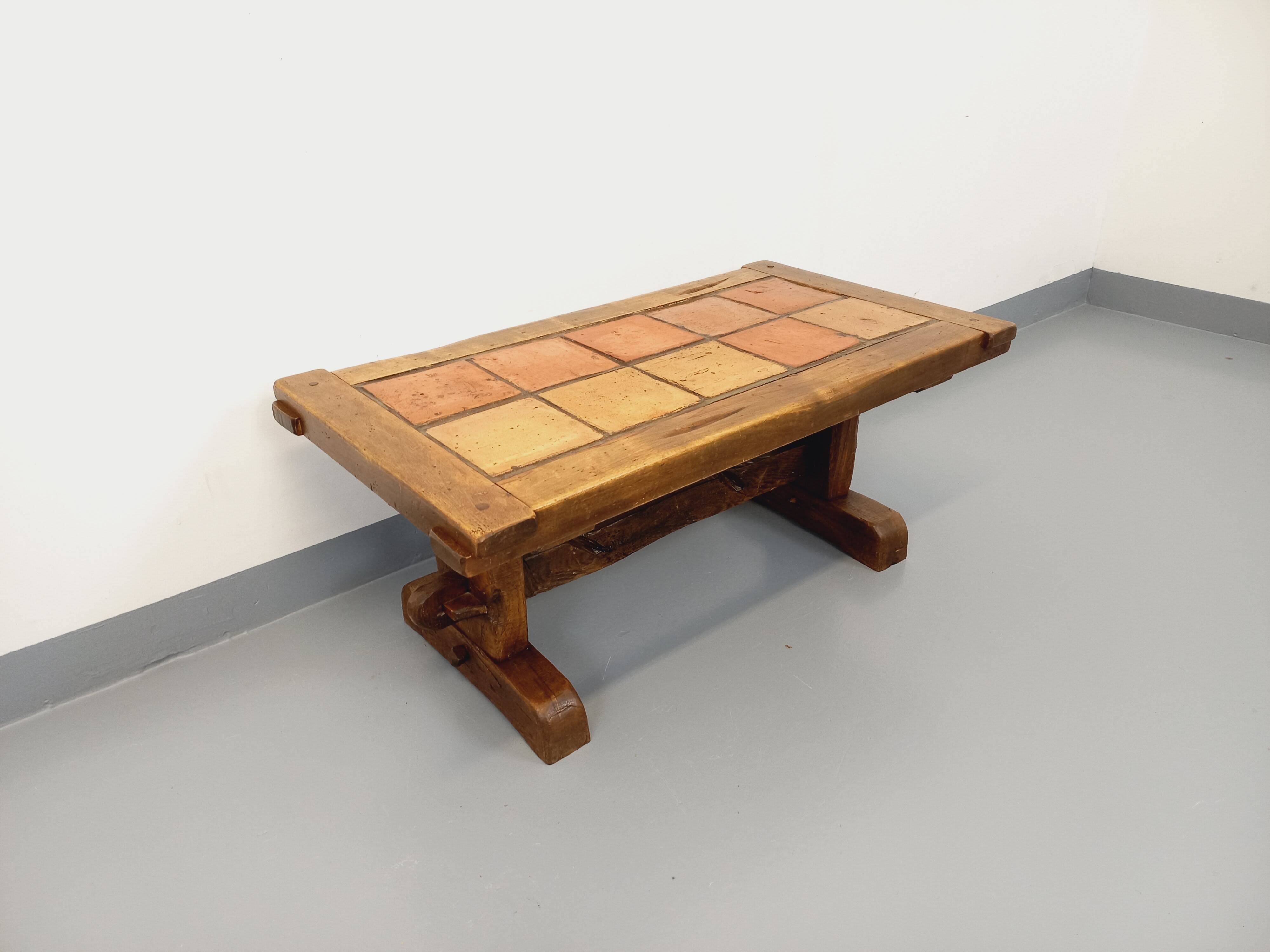 Vintage Brutalist Rustic Rectangular Coffee Table in Solid Oak and Ceramic from the 60s 70s