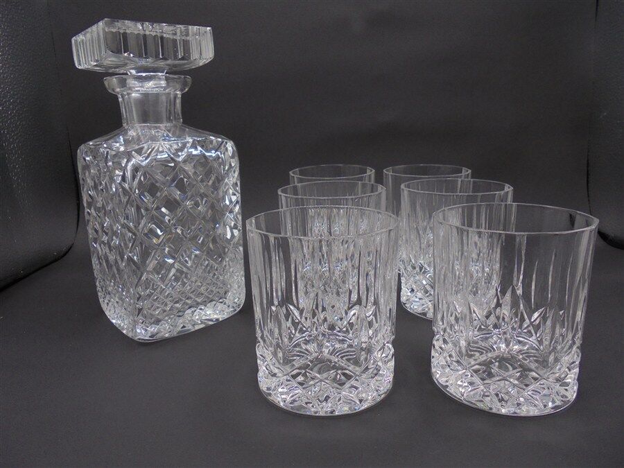 Whisky glass service