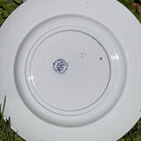 Round earthenware dish iron earth Keller and Guérin Lunéville ''Rambouillet''