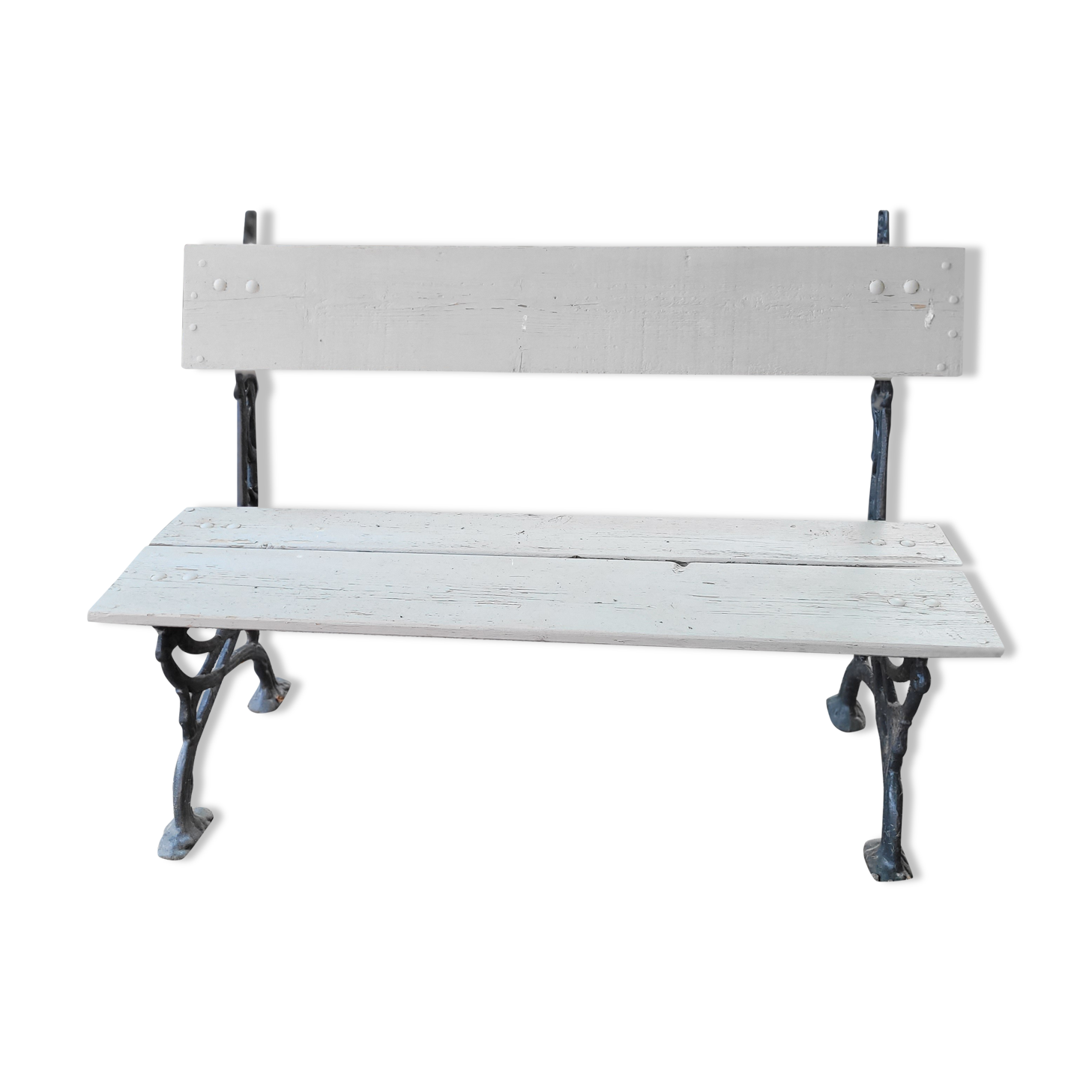 Old cast iron garden bench 114cms long