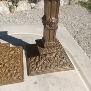 Financial-style candle holders in gilded bronze