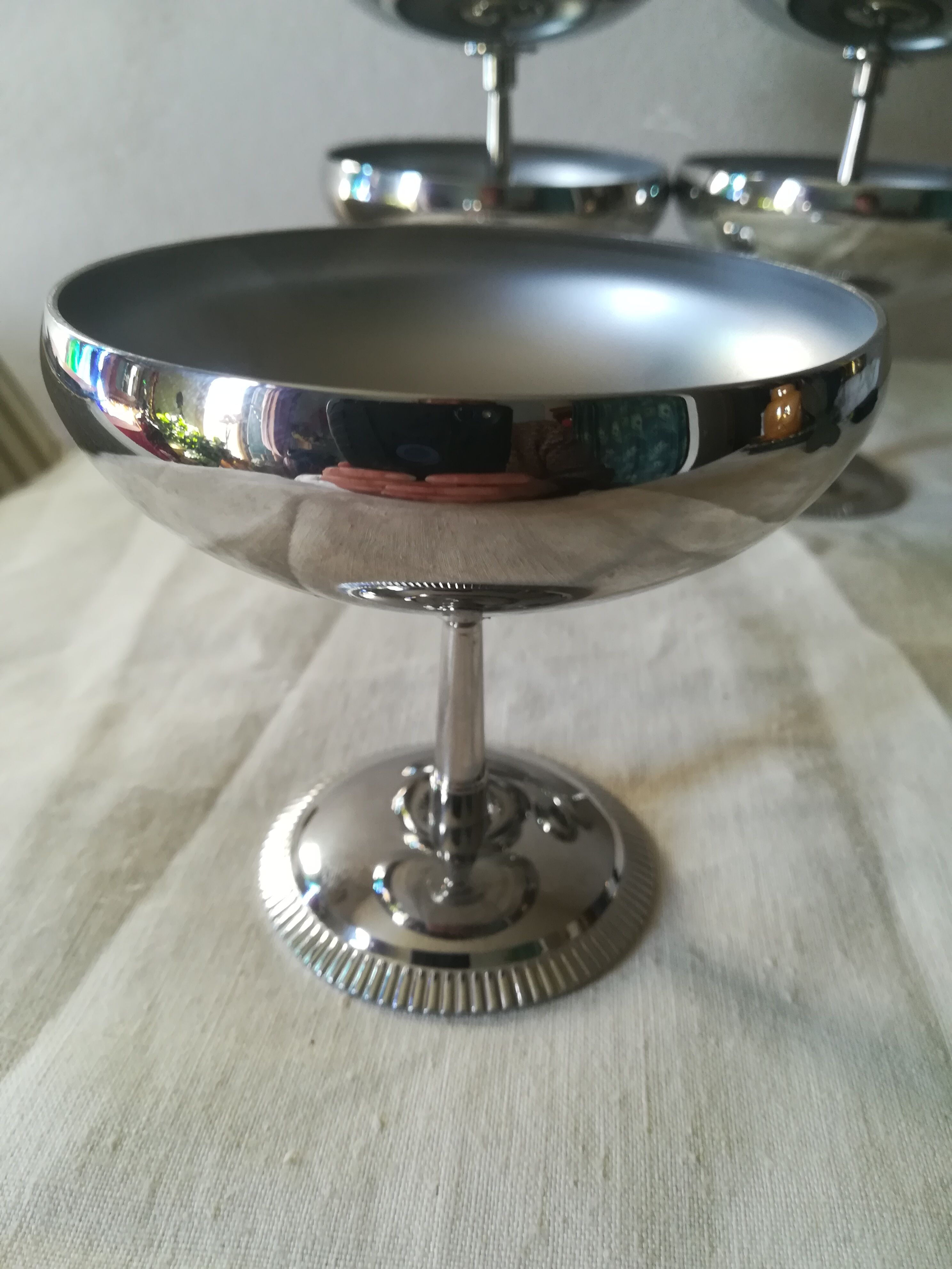 6 dessert cups in stainless steel