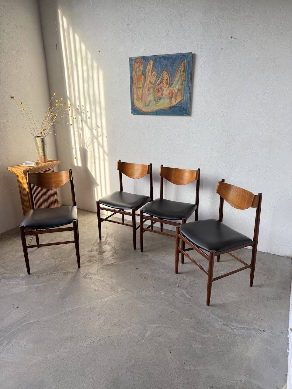 Set of 4 Italian chairs by Gianfranco Frattini.