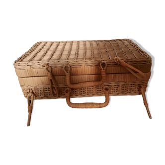 Rattan suitcase and box