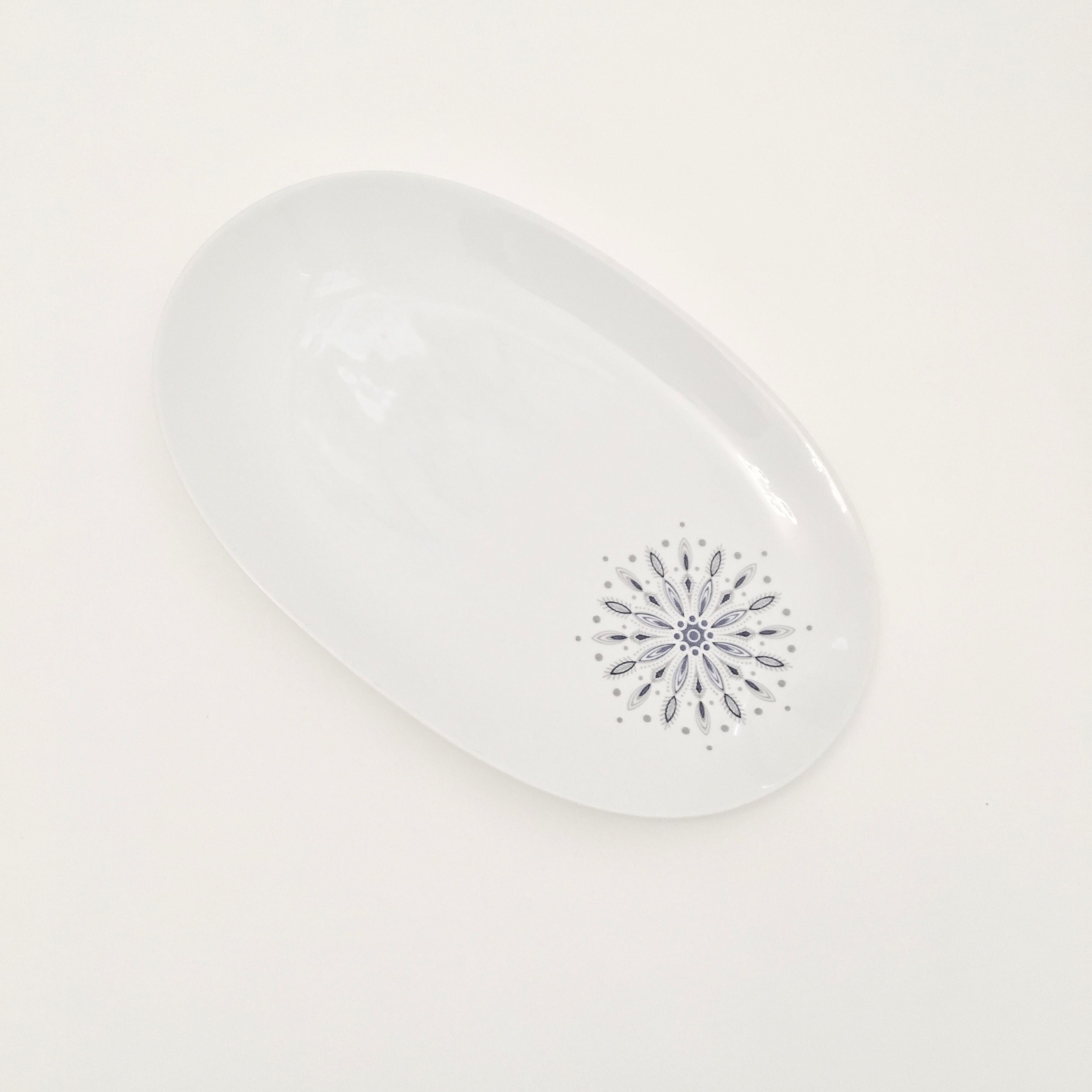 Soup tureen and dish Bareuther Babaria from the 1970s