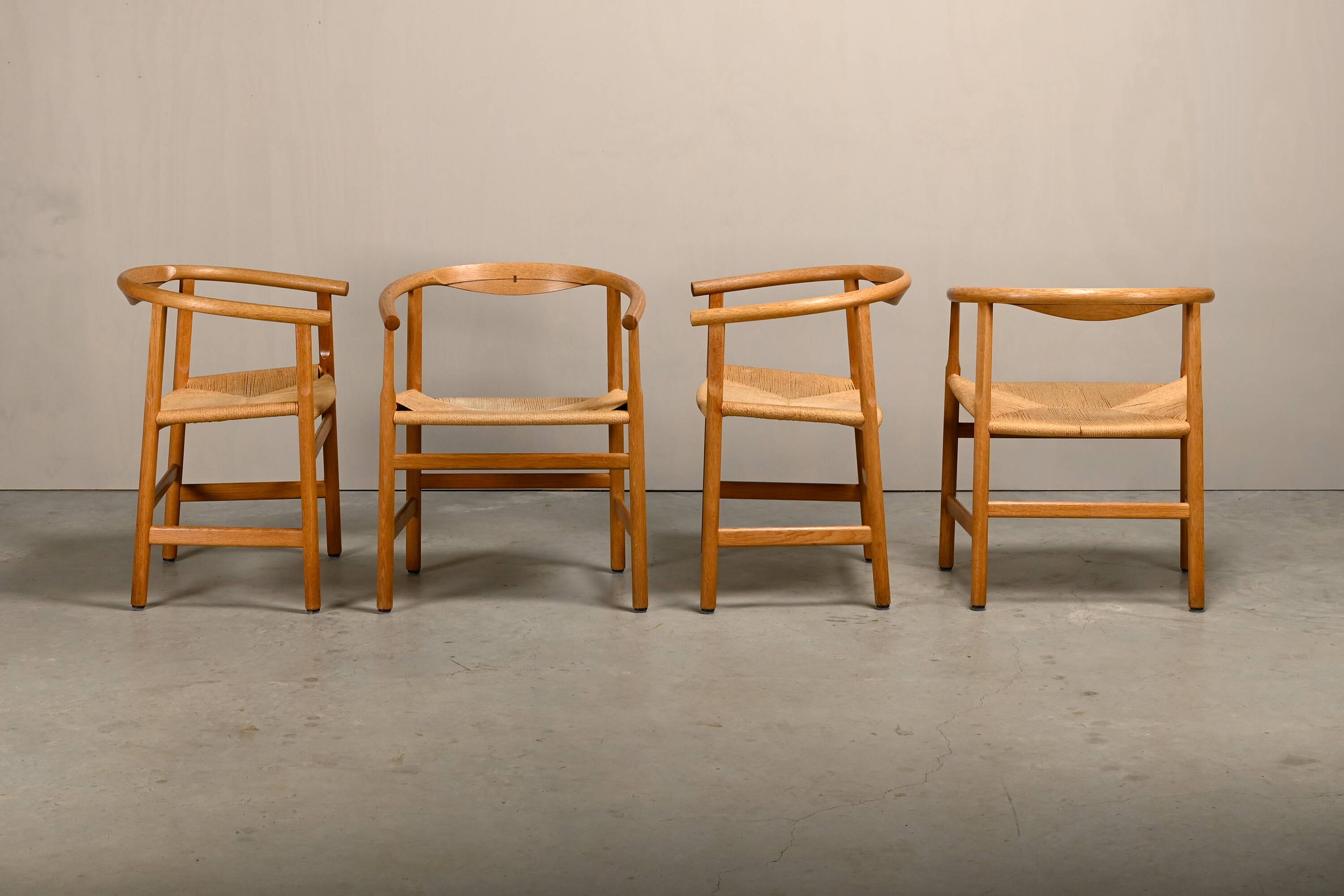 Hans J. Wegner Model PP201 Dining Chairs in Oak and Papercord, PP Møbler