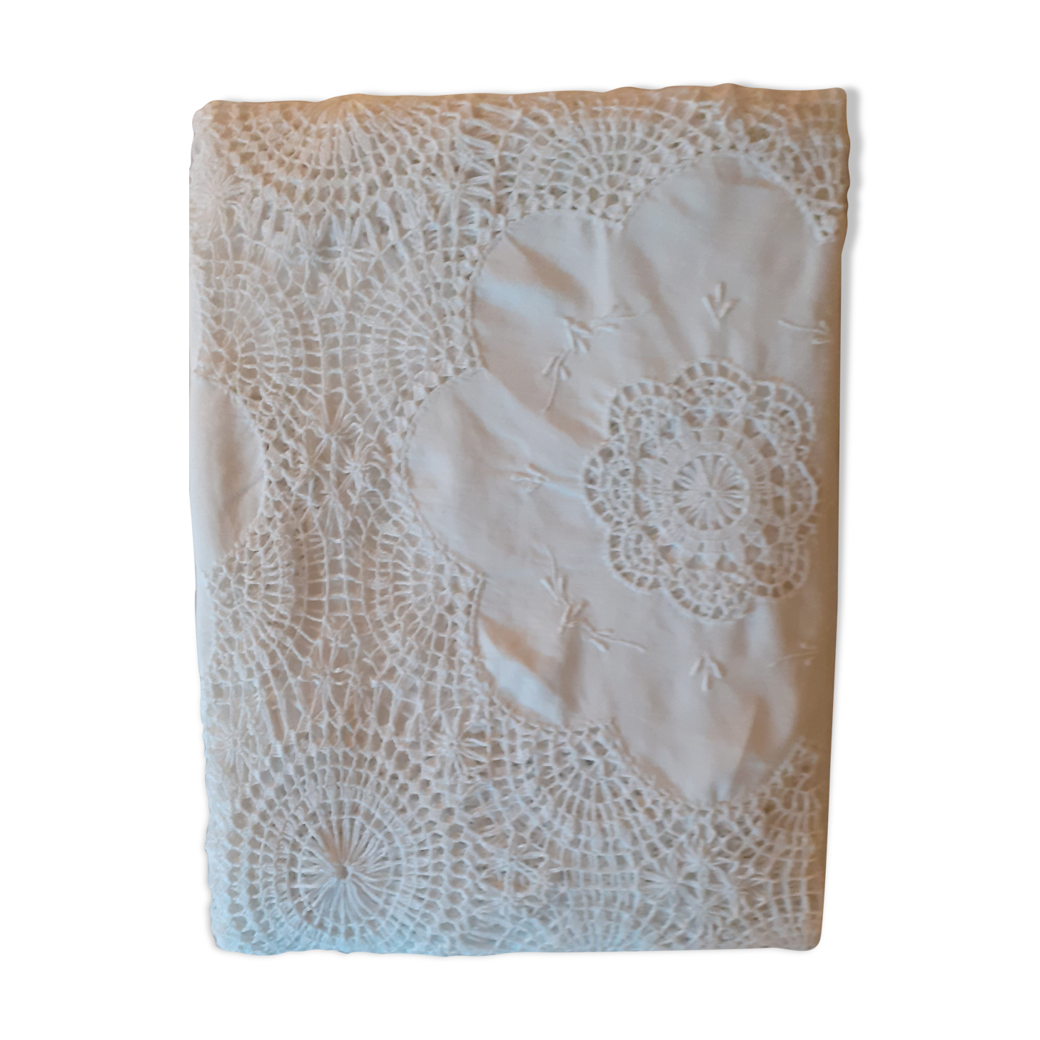 Rectangular tablecloth and towels