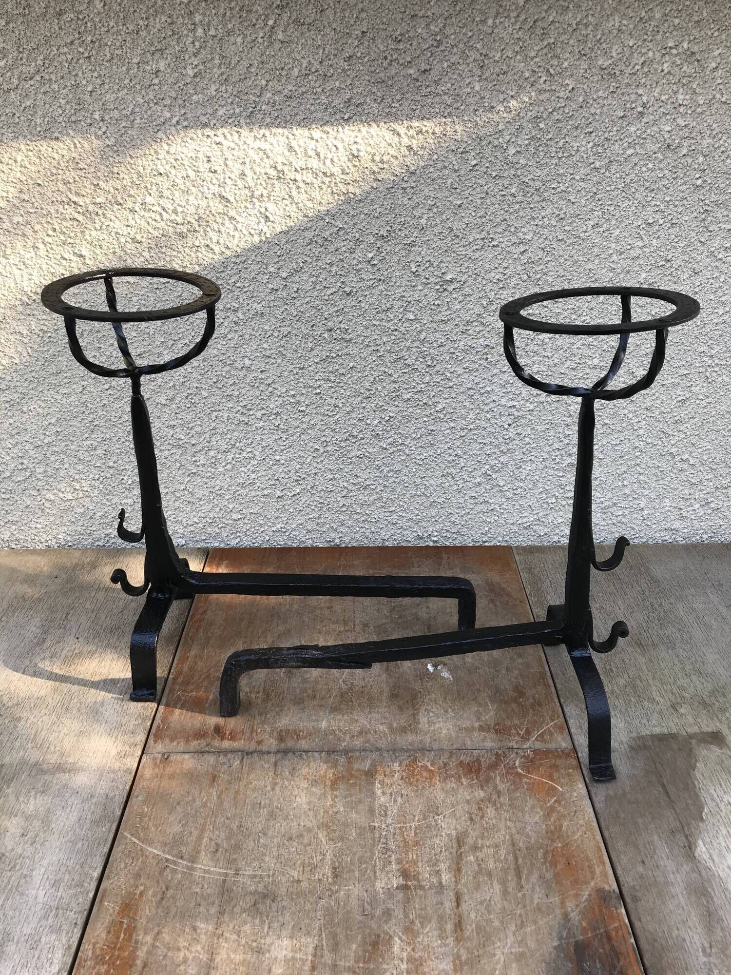 Former pair of landiers iron chimney