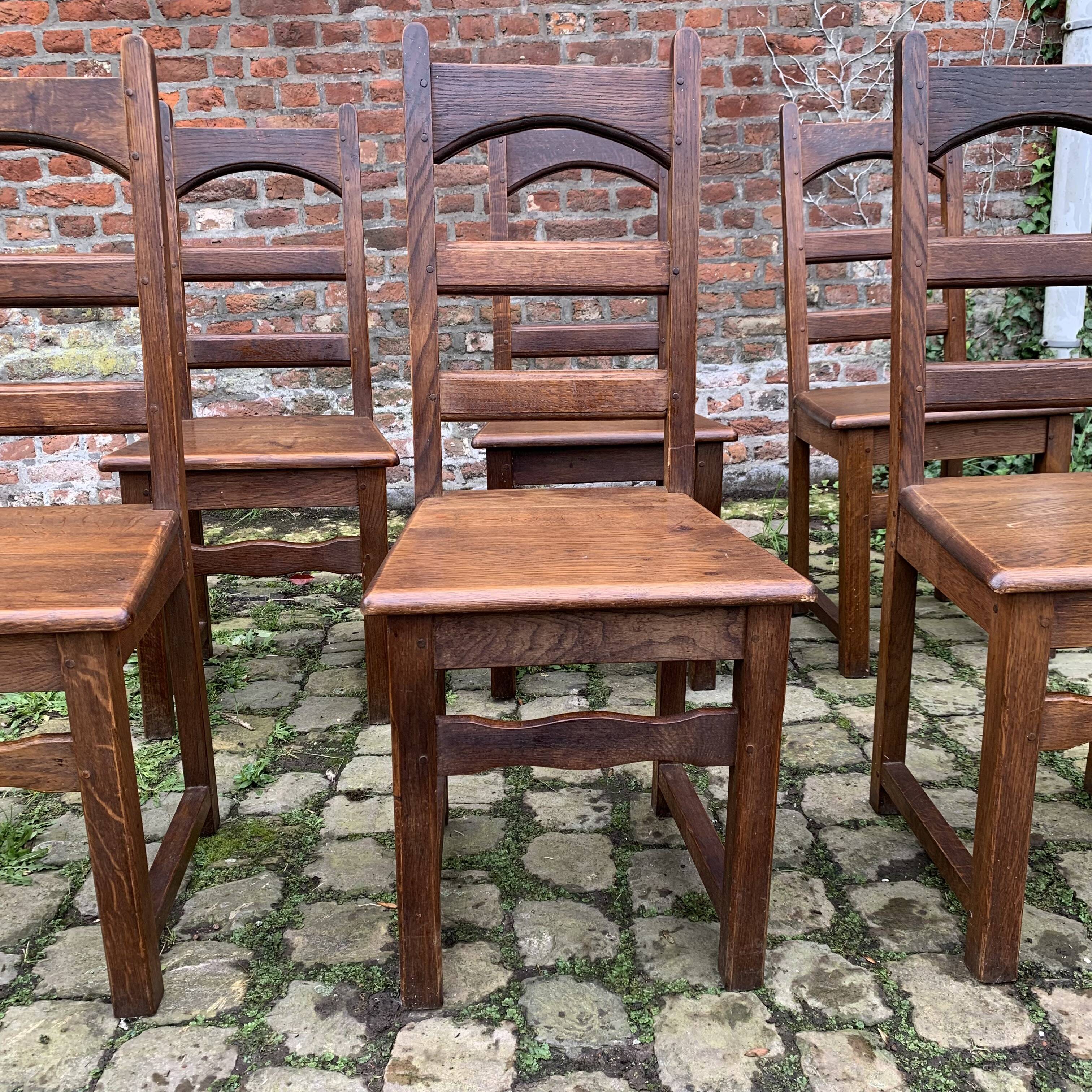 Set of 6 oak chairs