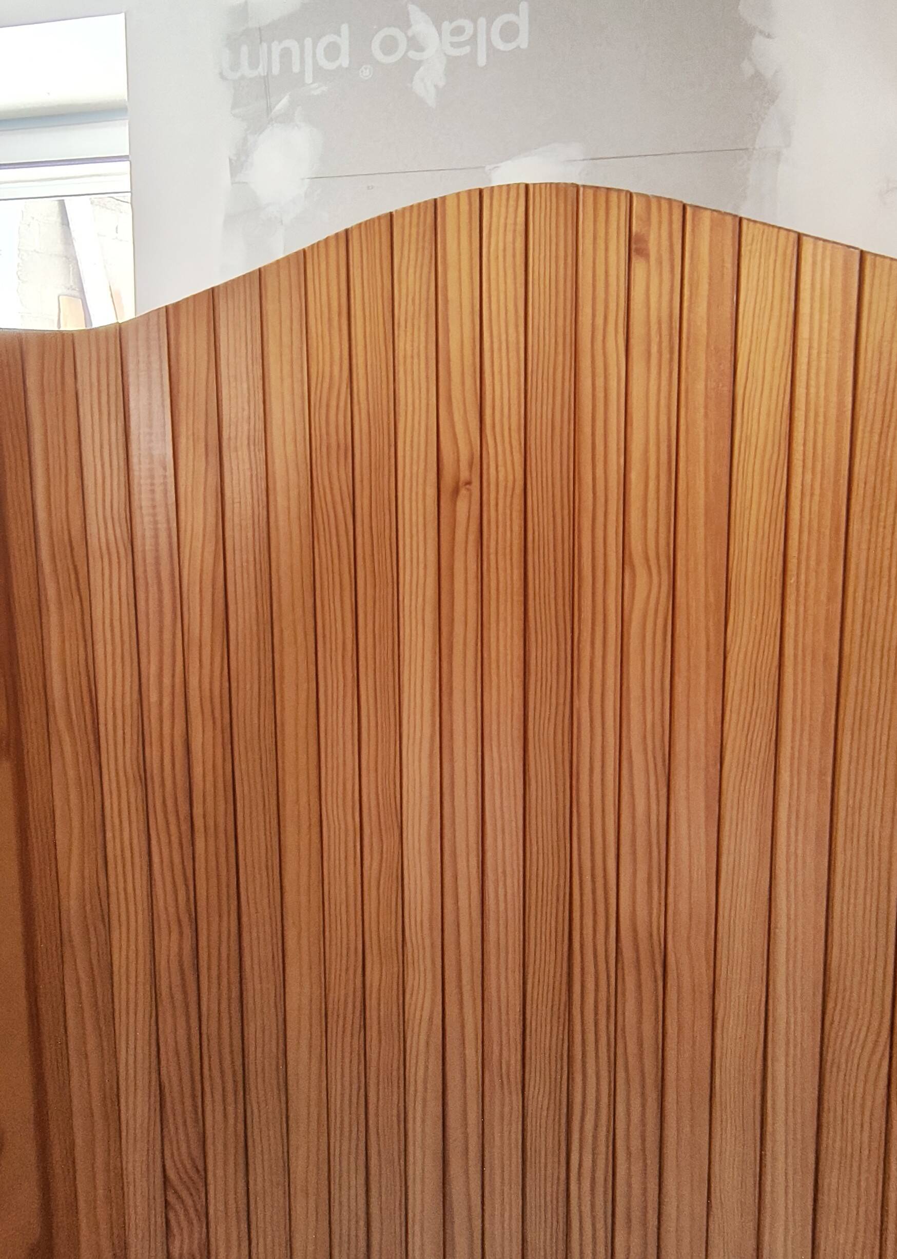 Vintage wooden wavy screen by Baumann