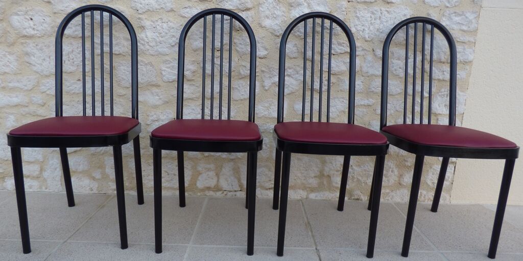 4 metal chairs with burgundy imitation leather seats from the Souvignet brand