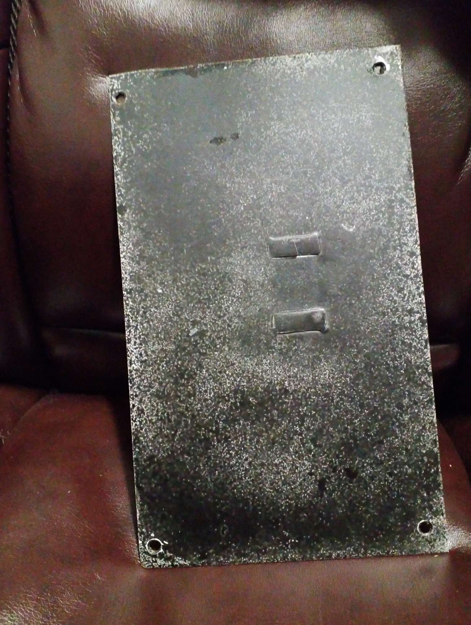 Metal plate
