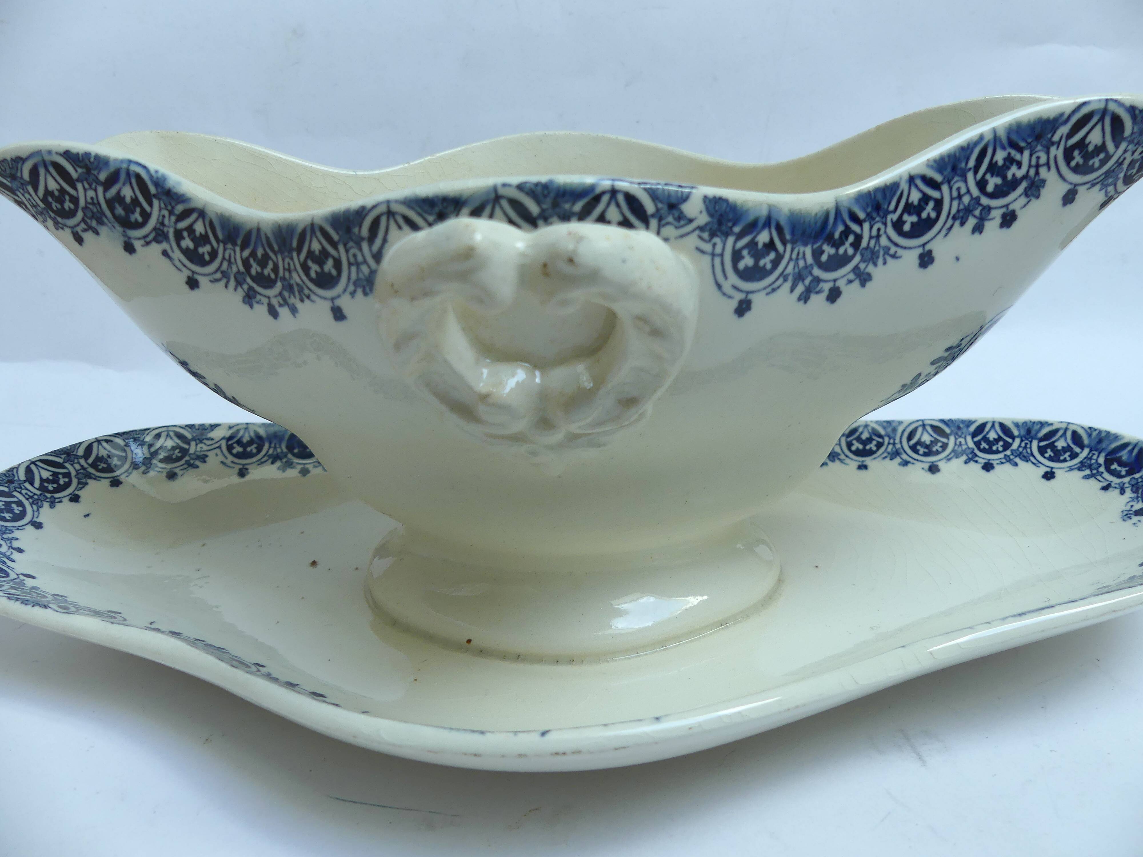 Gien large gravy boat in opaque porcelain