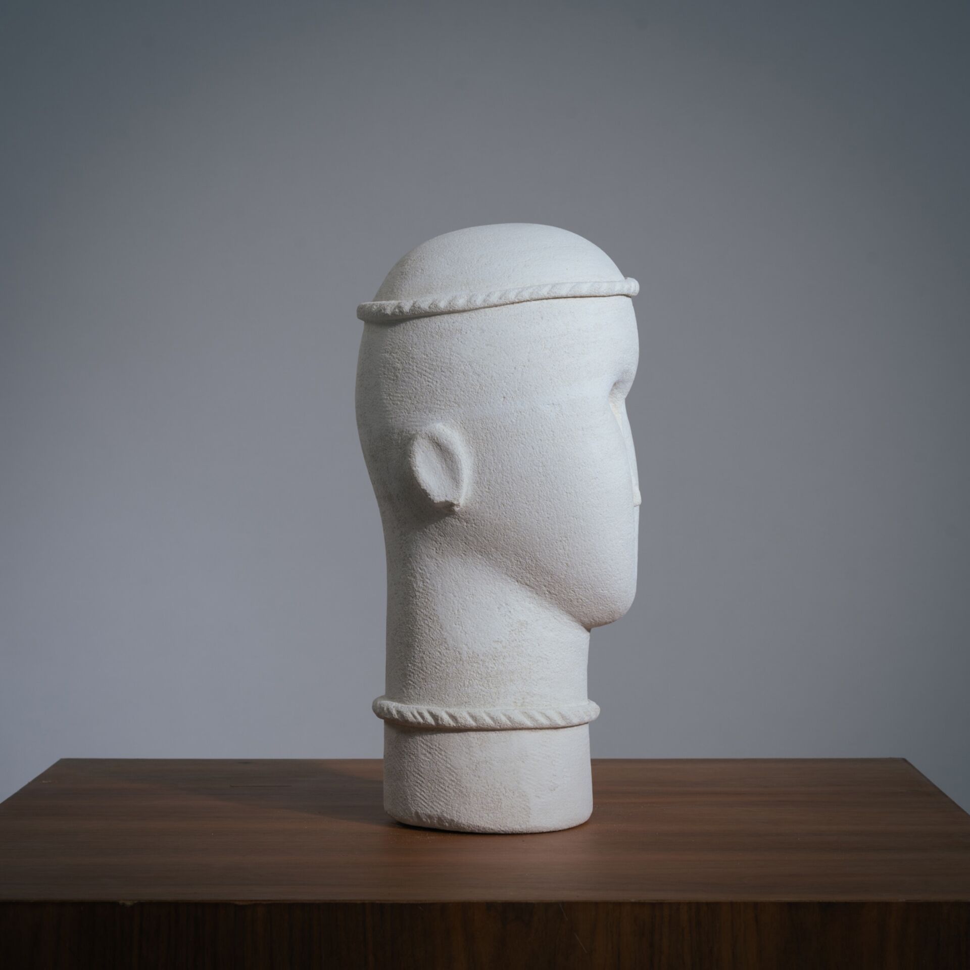 Sculpture de femme moderniste en grès, années 1980