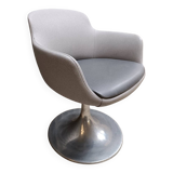 Tulip armchair