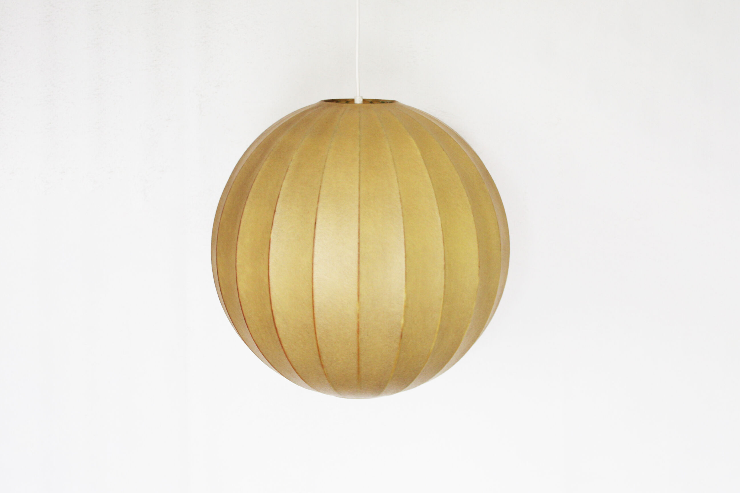 Rare and Fabulous XXL Mid-Century Modern Cocoon pendant lamp