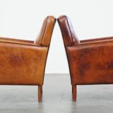 Set of 2 armchairs made of sheep leather
