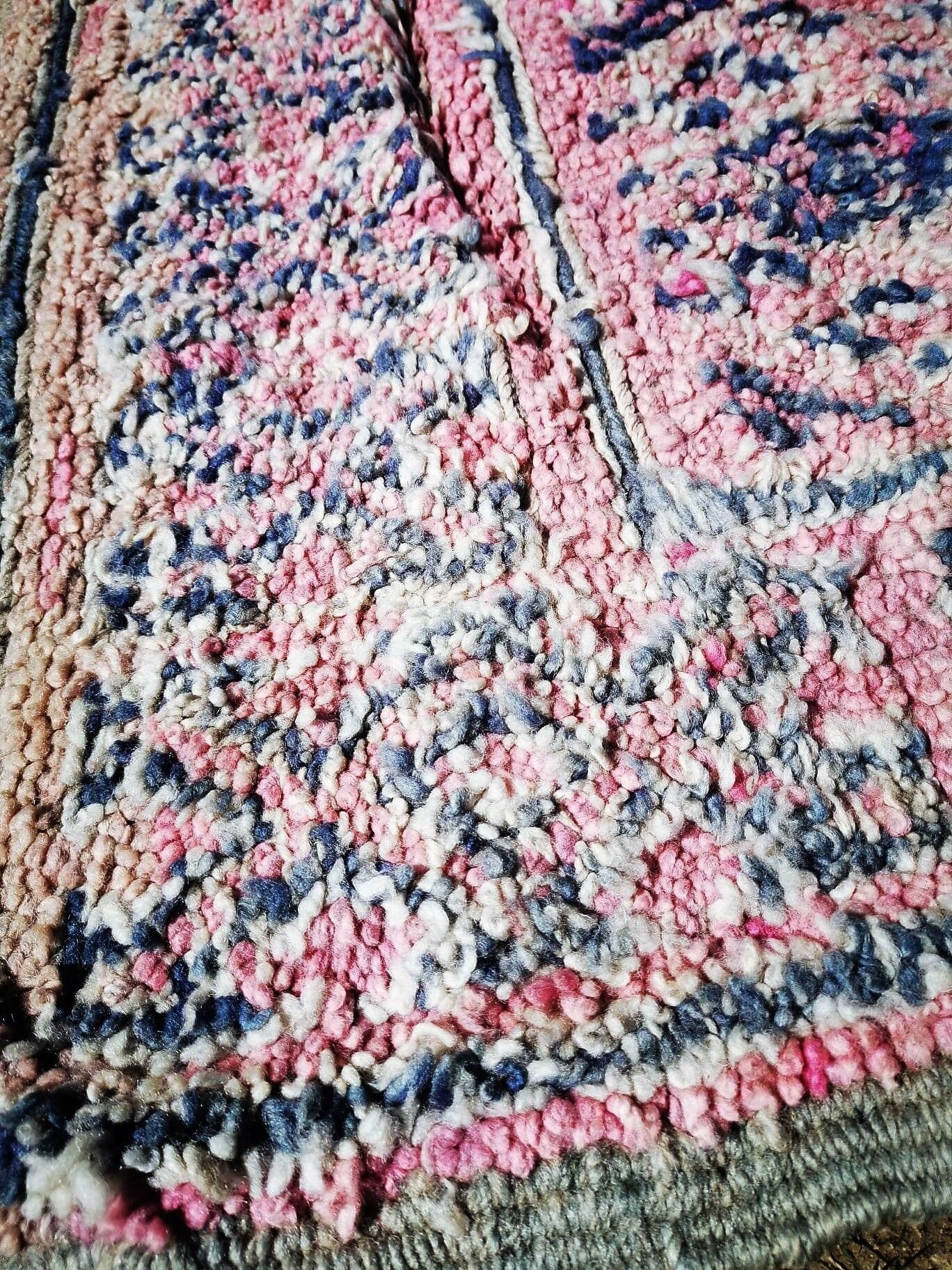 Berber carpet Beni Mguild Red Seventies 4m by 2m10