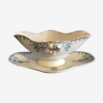 Antique sauce boat in opaque porcelain from Gien