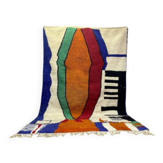 Tapis boujaad écru à motifs colorés taille 250cmx150cm
