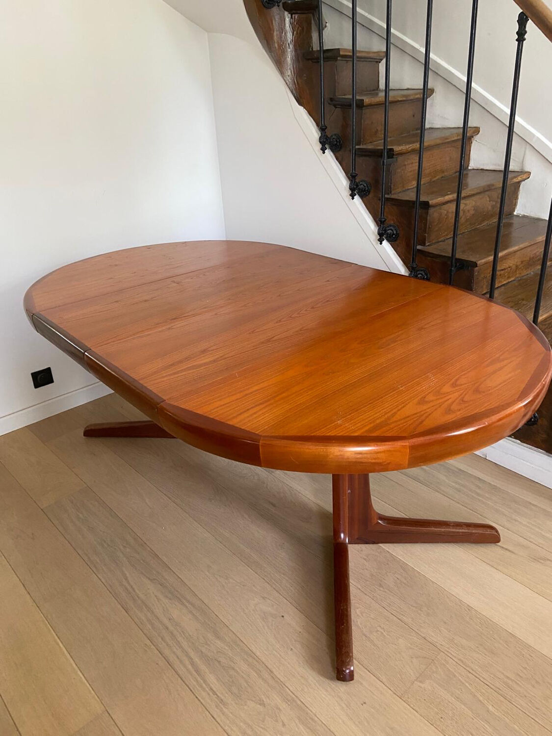 Baumann table with extensions